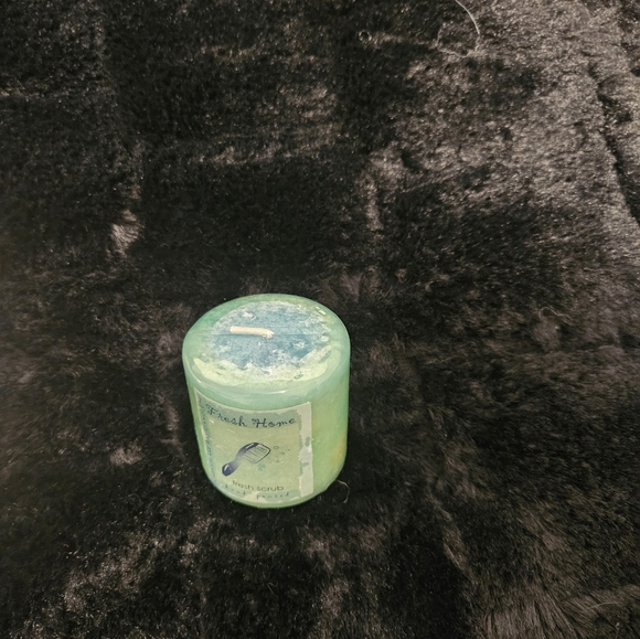 Fresh Home Hand-Poured Candle Set - Picture 2 of 5